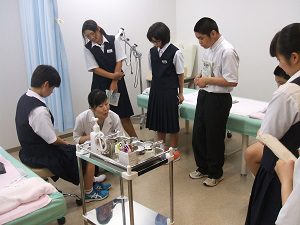 中学2年生 体験学習のため来校 北上中学校の生徒